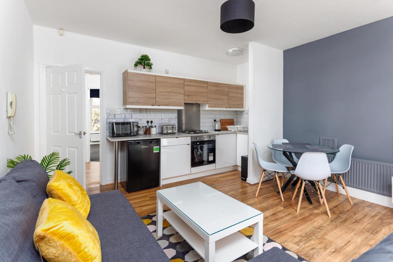 Flatzy - Stylish Abode On Doorstep Of Sefton Park *10 Minutes To Centre* Apartman Liverpool Kültér fotó